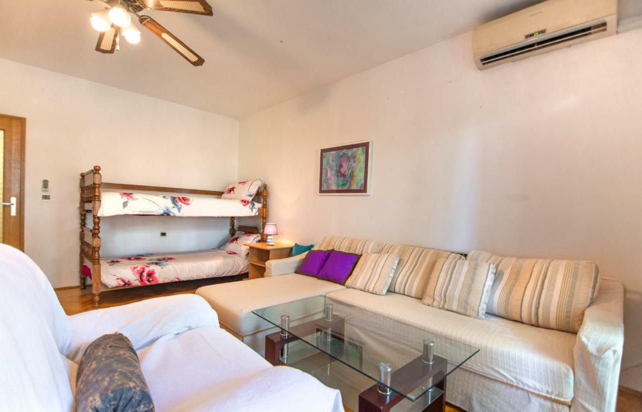 PUY Apartments Mare מראה חיצוני תמונה
